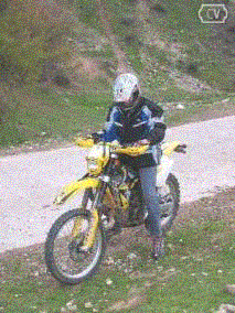 MOTOS Y CICLOMOTORES